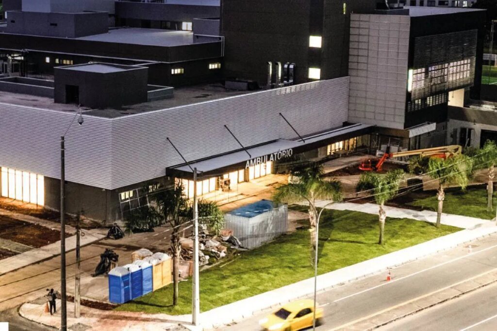 Hospital em Pinhais abre vagas para 150 profissionais Novo hospital em Pinhais contrata 150 pessoas