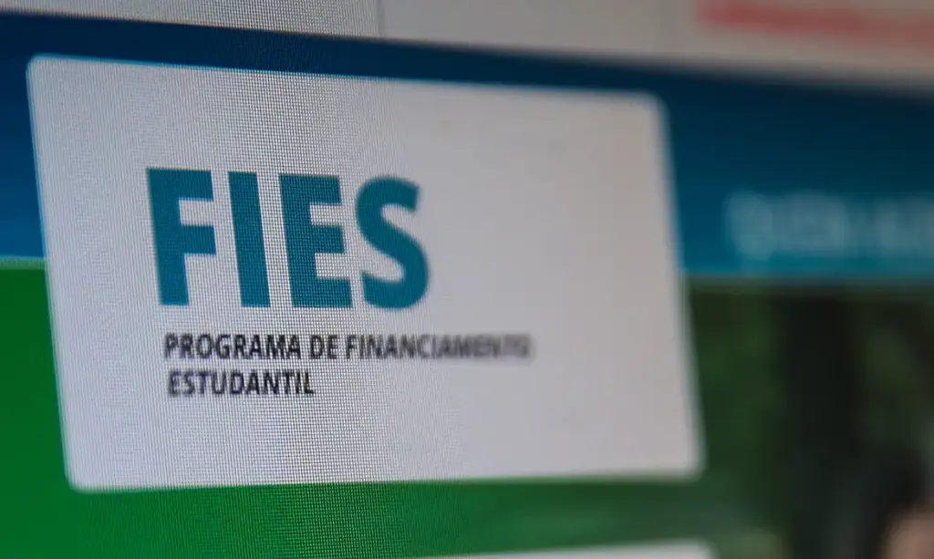 Inep convoca lista de espera para vagas disponíveis Saiba tudo sobre a convocação do Fies para o segundo semestre de 2025. Prepare-se e garanta sua vaga no financiamento estudantil - Foto: Marcello Casal Jr/Agência Brasil