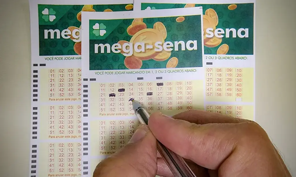 Mega-Sena acumula e pagará R$ 41 milhões dia 4