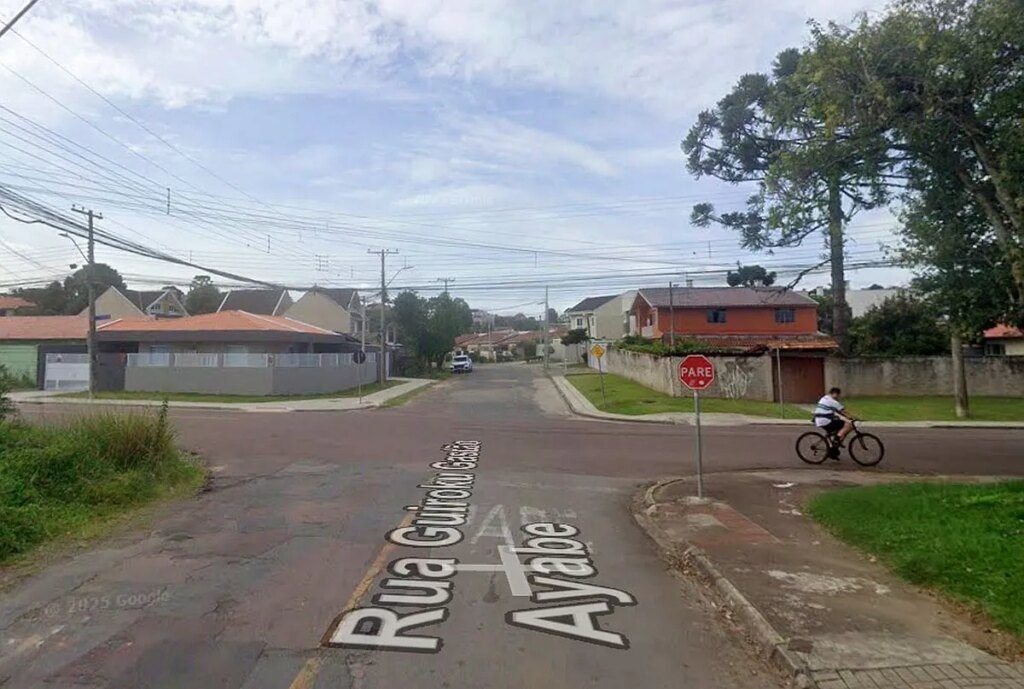 Obras do Novo Inter 2 bloqueiam cruzamento importante no Uberaba