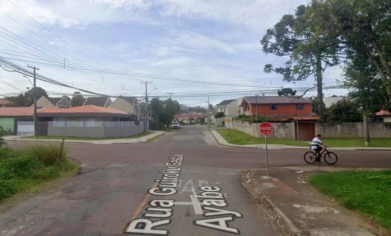 Obras do Novo Inter 2 bloqueiam cruzamento importante no Uberaba