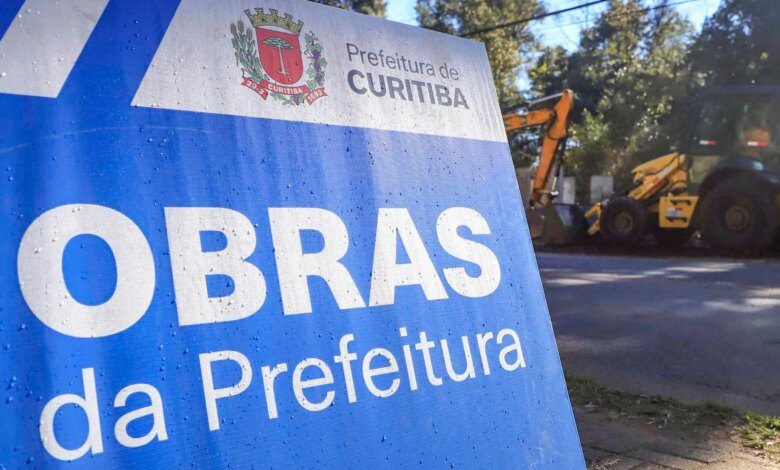 Obras em bairros de Curitiba travam trânsito; Saiba onde não circular