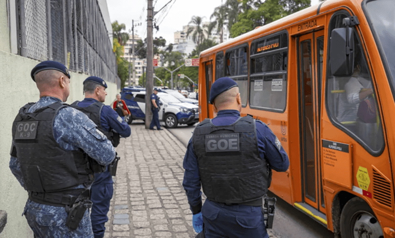 Operação Fura-Catraca prende 37 pessoas em Curitiba