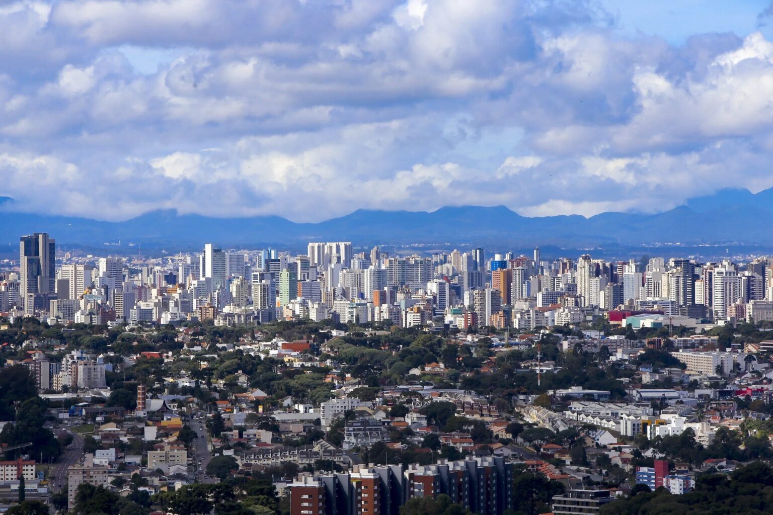 Paraná alcança menor emissão de gases de efeito estufa em 15 anos Paraná registra menor emissão de gases de efeito estufa em 15 anos