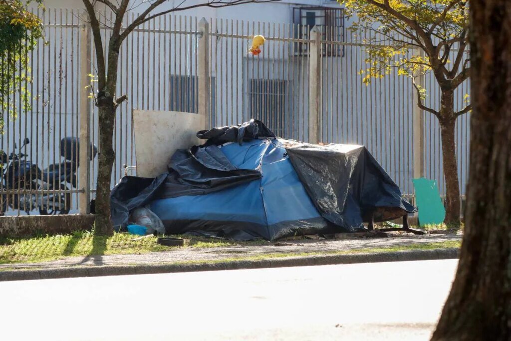 Paraná é o 4° estado com mais pessoas em situação de rua