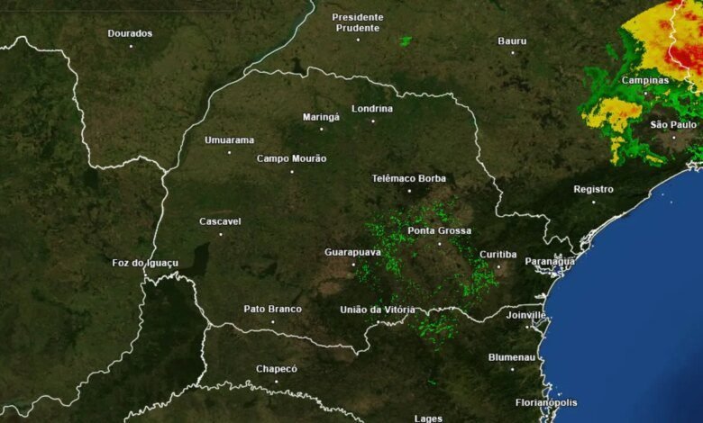 Paraná ainda enfrenta ventos fortes e chuva no fim de semana