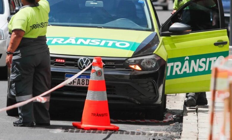 Importantes ruas de Curitiba ganham novo sentido nesta sexta-feira