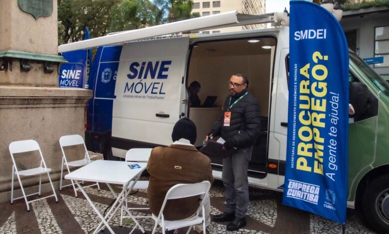 Prefeitura de Curitiba oferece serviços itinerantes em diversos pontos da cidade