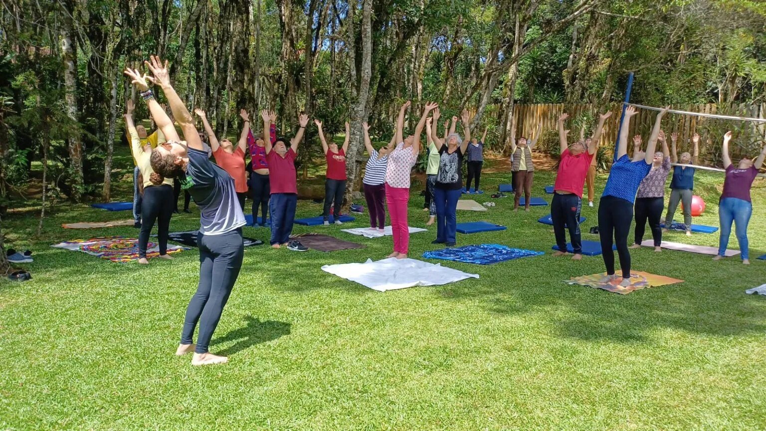CIE Cajuru realiza passeio ao Jardim Botânico para idosos CIE Cajuru promove passeio ao Jardim Botânico para idosos no sábado
