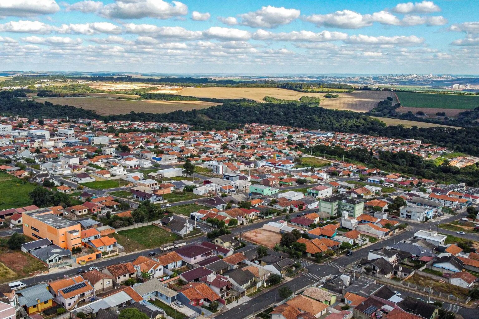 Governo do Paraná divulga calendário oficial de feriados para 2026
