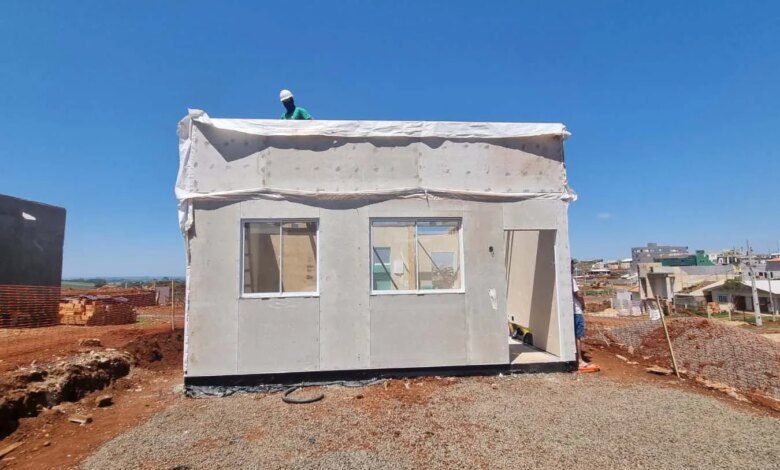 Primeira casa pós-tornado em Rio Bonito do Iguaçu está quase pronta