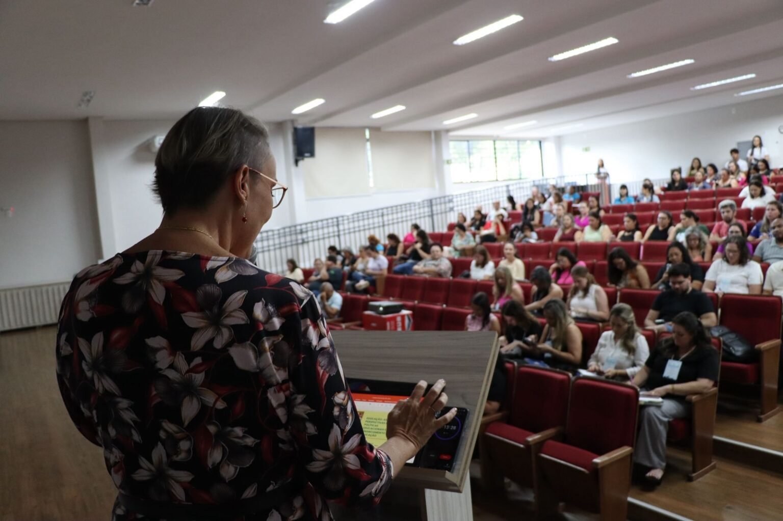 Cascavel realiza conferência municipal de educação Cascavel promove Conferência Municipal de Educação