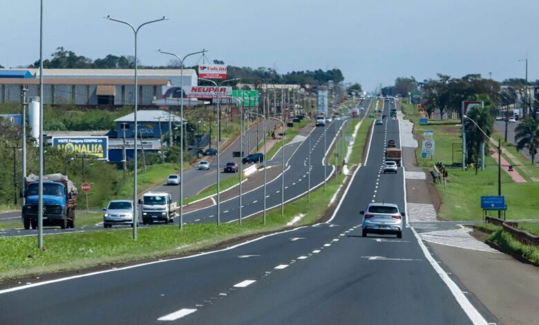 Emplacamentos de veículos no Paraná crescem 20% em novembro