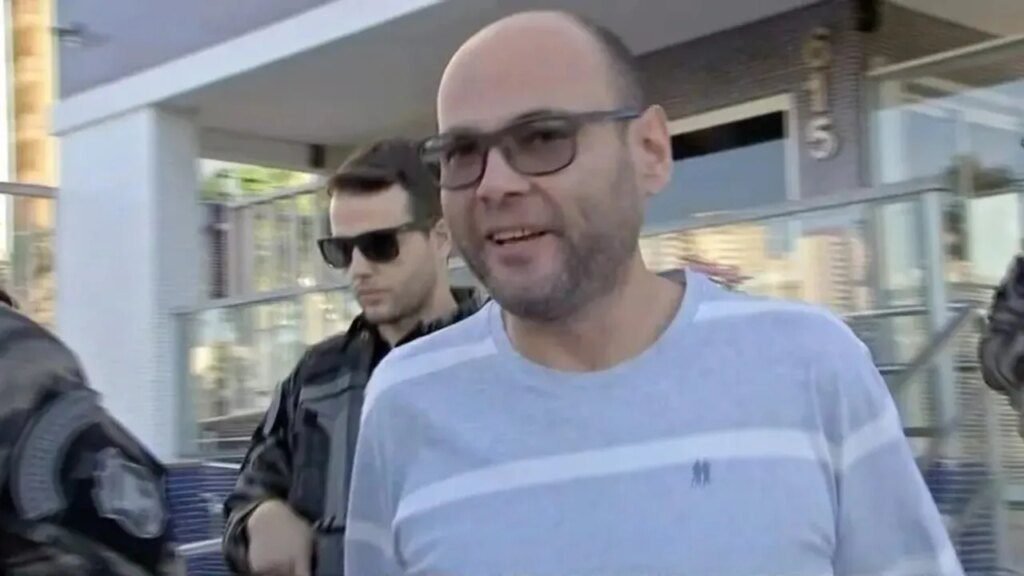 Morre Marcelo VIP, golpista que se passou por dono da Gol Morre Marcelo VIP, golpista que fingiu ser dono da Gol