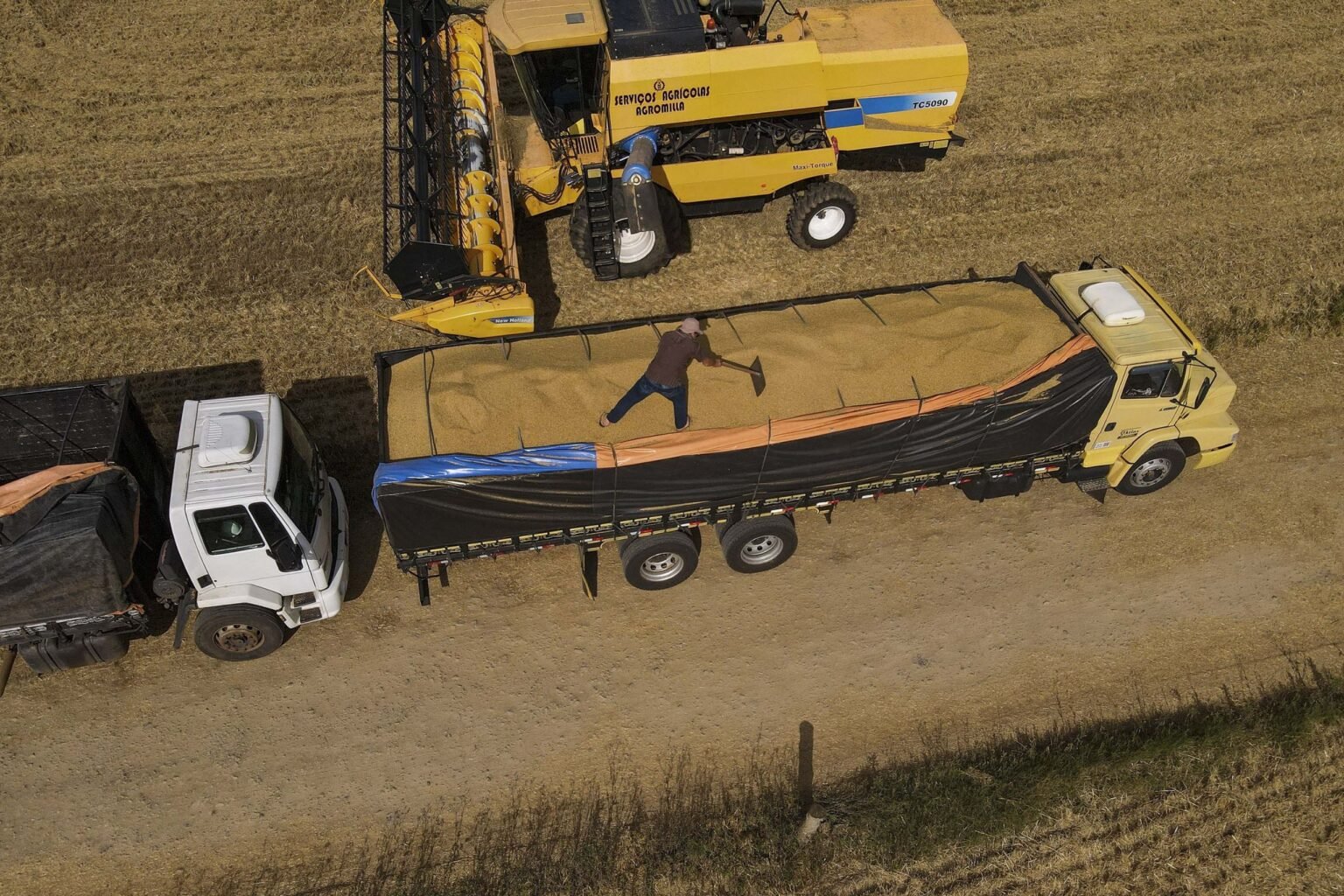 Paraná lidera avanço no País em projeções econômicas Estado do Paraná registra maior avanço do País na projeção