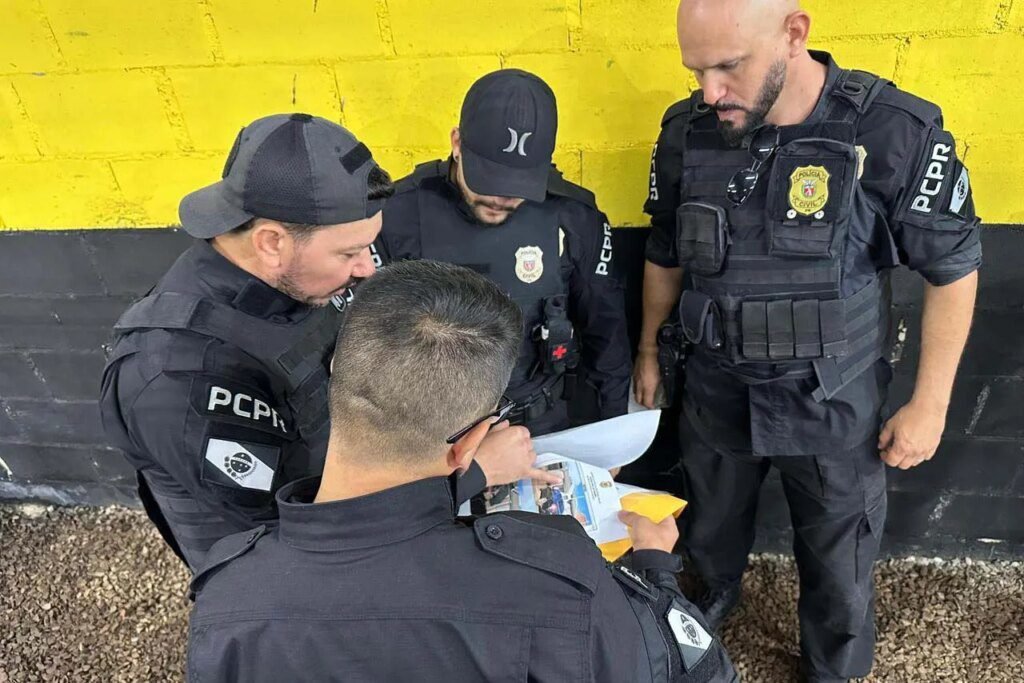 Polícia executa 44 mandados contra tráfico no Sudoeste do Paraná Polícia cumpre 44 mandados contra grupo de tráfico no Sudoeste do Paraná