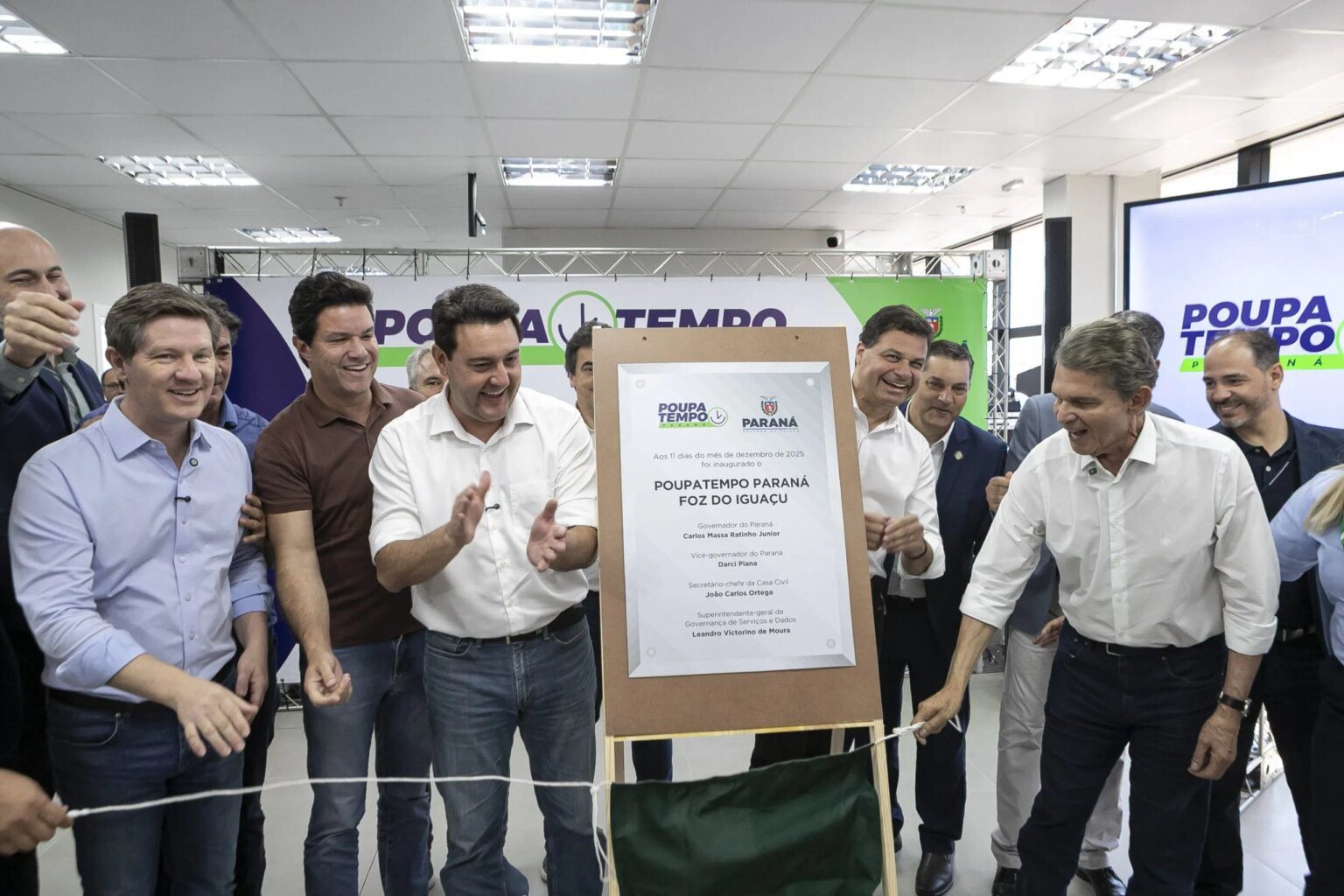 Poupatempo Paraná abre unidade em Foz do Iguaçu com 240 serviços Poupatempo Paraná inaugura unidade em Foz do Iguaçu com 240 serviços