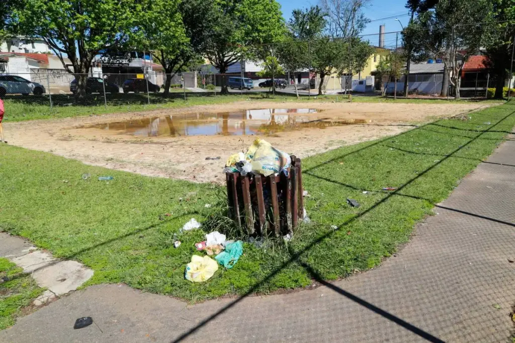 Praça de Curitiba com apelido curioso recebe grande revitalização Praça de Curitiba que ganhou apelido inusitado ganha mega obra