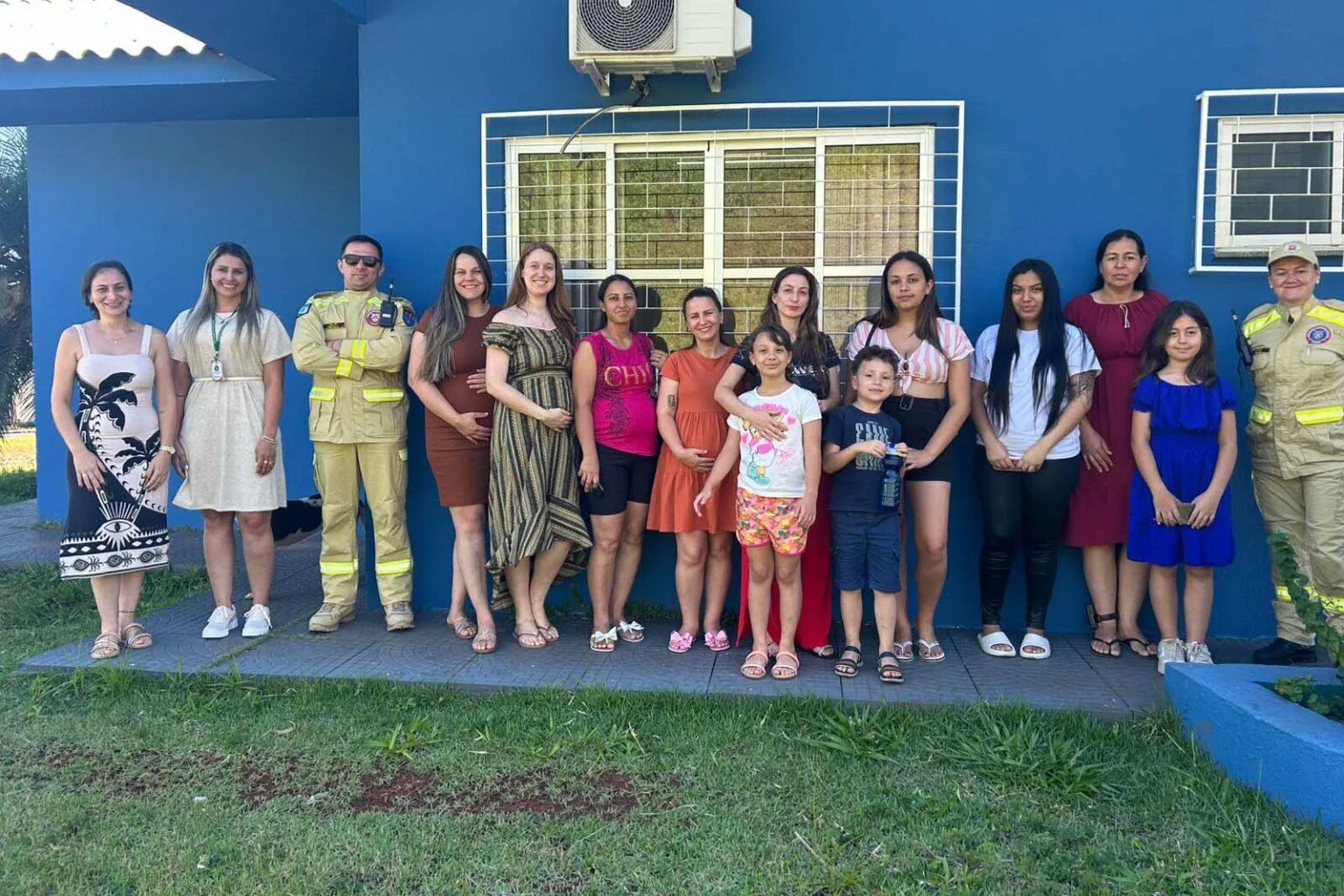 Programa Nascer Bem atinge 2.432 famílias no Paraná Programa Nascer Bem impacta 2.432 famílias em 124 municípios do Paraná