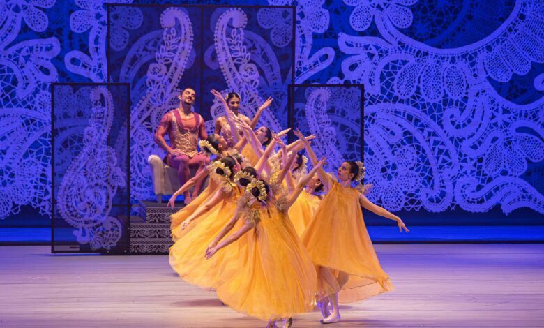 Teatro Guaíra apresenta 'O Quebra-Nozes' em cinco sessões esgotadas